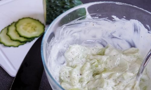 clear glass bowl with white cream